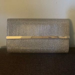 Gold Sparkly Bear Minerals Clutch